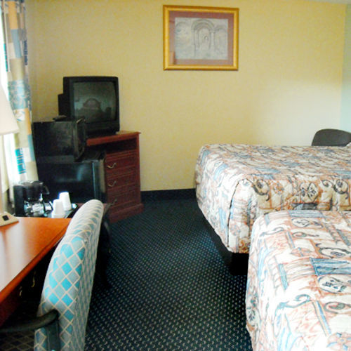 Whispering Pines Motel - Asheville Room photo